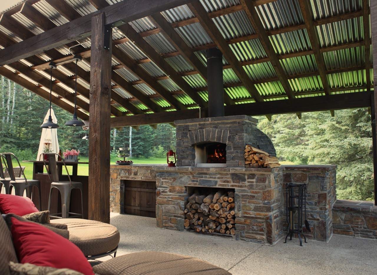 Built in pizza oven outdoor top