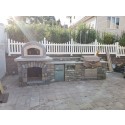 outdoor kitchen with pizza oven